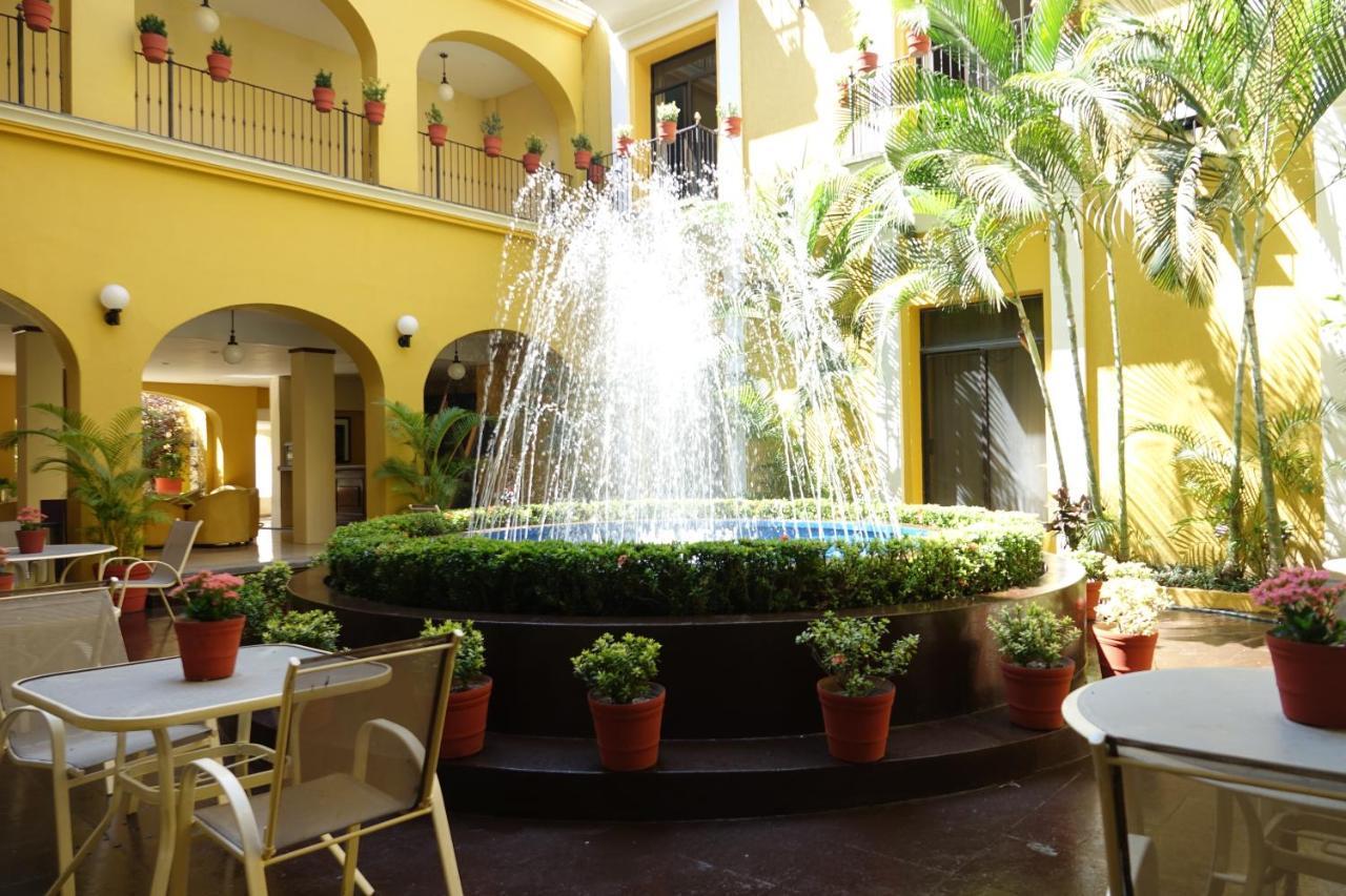 Hotel America Colima Extérieur photo